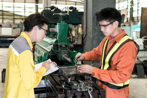 equipment servicing ERP System - Manajemen Servis Peralatan