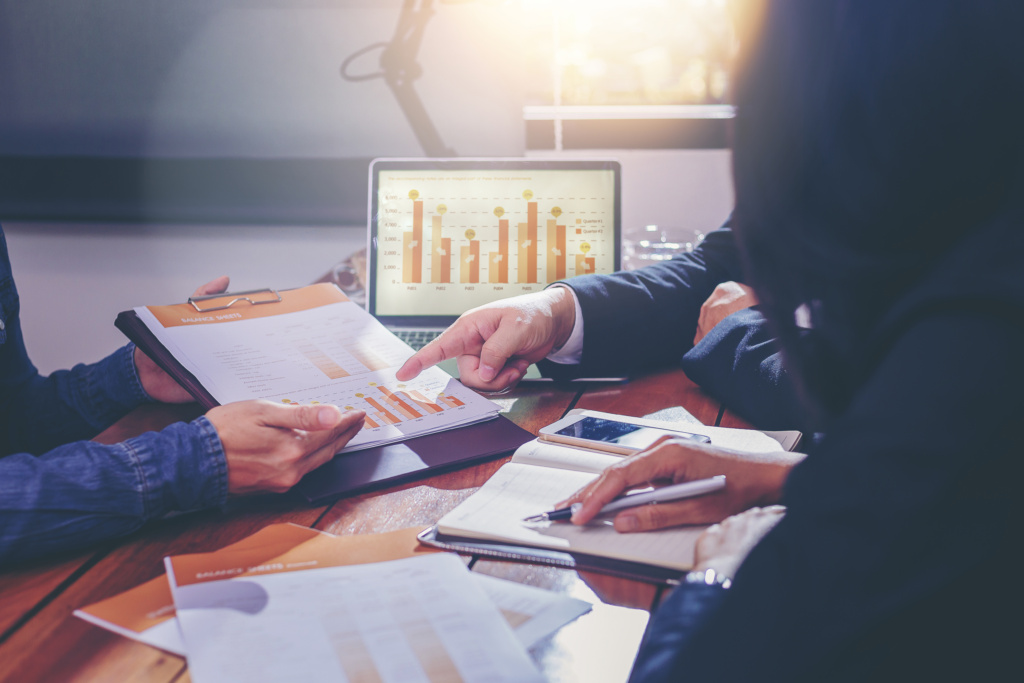 Real time data and financial reporting 1024x683 - Top 6 Accounting Software Benefits for Businesses