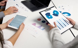 pexels artem podrez 5716032 300x184 - Top 5 ERP Software Trends for Market in 2023